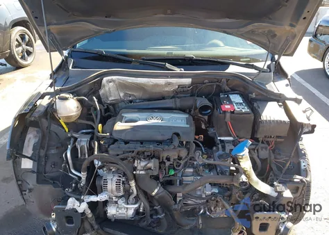 2018 Volkswagen Tiguan Limited 2.0T z USA, uszkodzony, nr VIN WVGAV7AX3JK005057